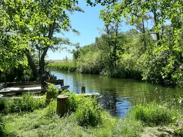 Naturblick am Loppiner Kanal nahe dem Ferienhaus